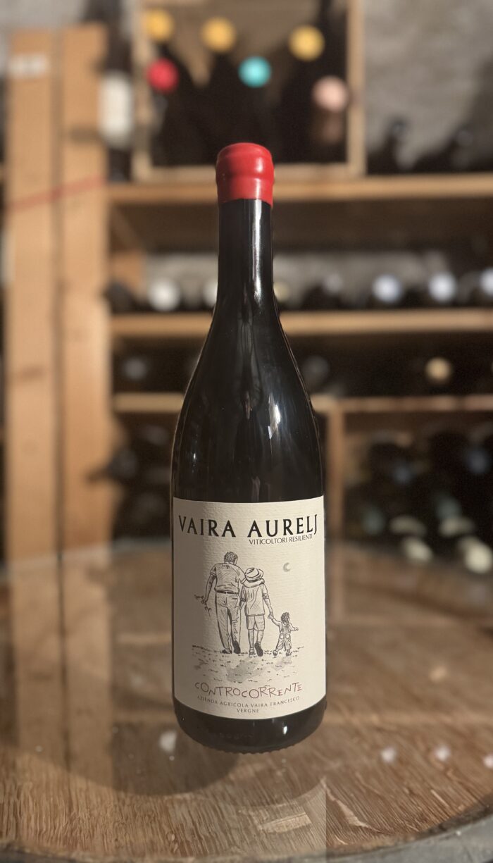 Controcorrente - Vaira Aurelj